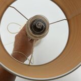 Lampe et abat-jour en bois clair