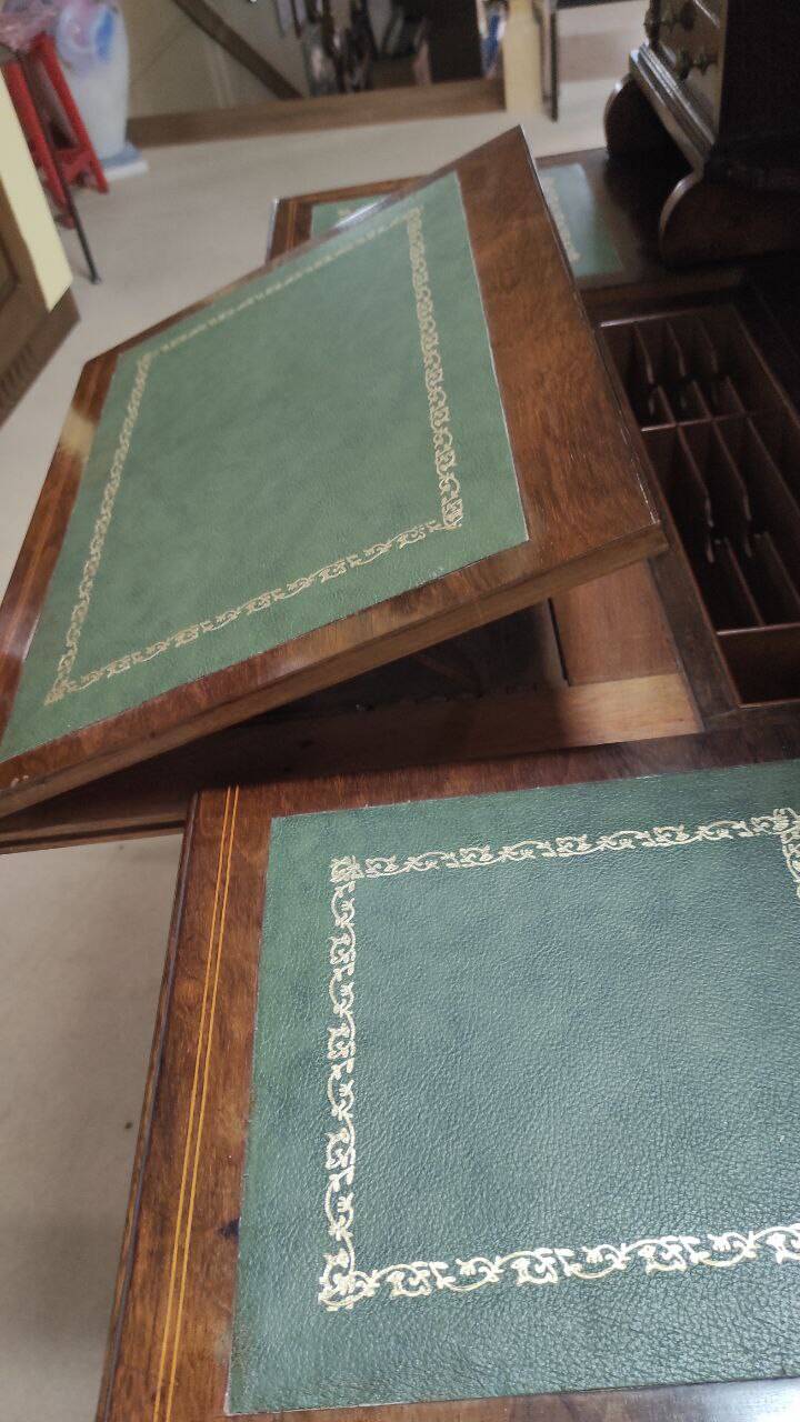 English writing case, early 20th century – Elegance and ingenuity combined