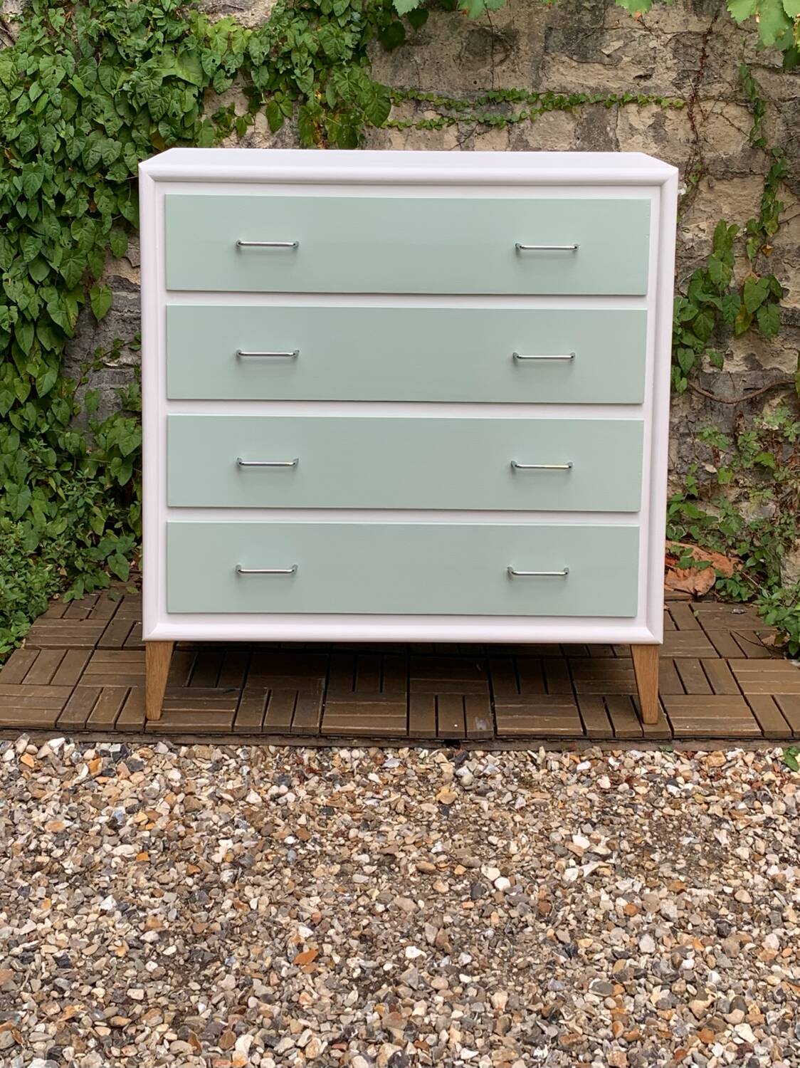 Vintage 1950s compass foot chest of drawers