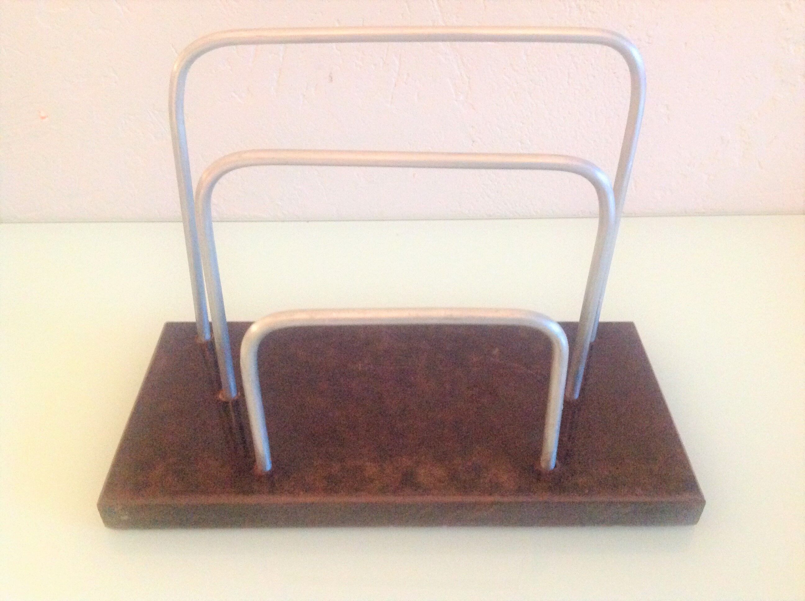 Letter holder in bakelite and chromed metal art deco style / 30s-40s
