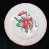 Plate in Faience de l'est pink red 19th LUNEVILLE ISLETTES ST CLEMENT nº1