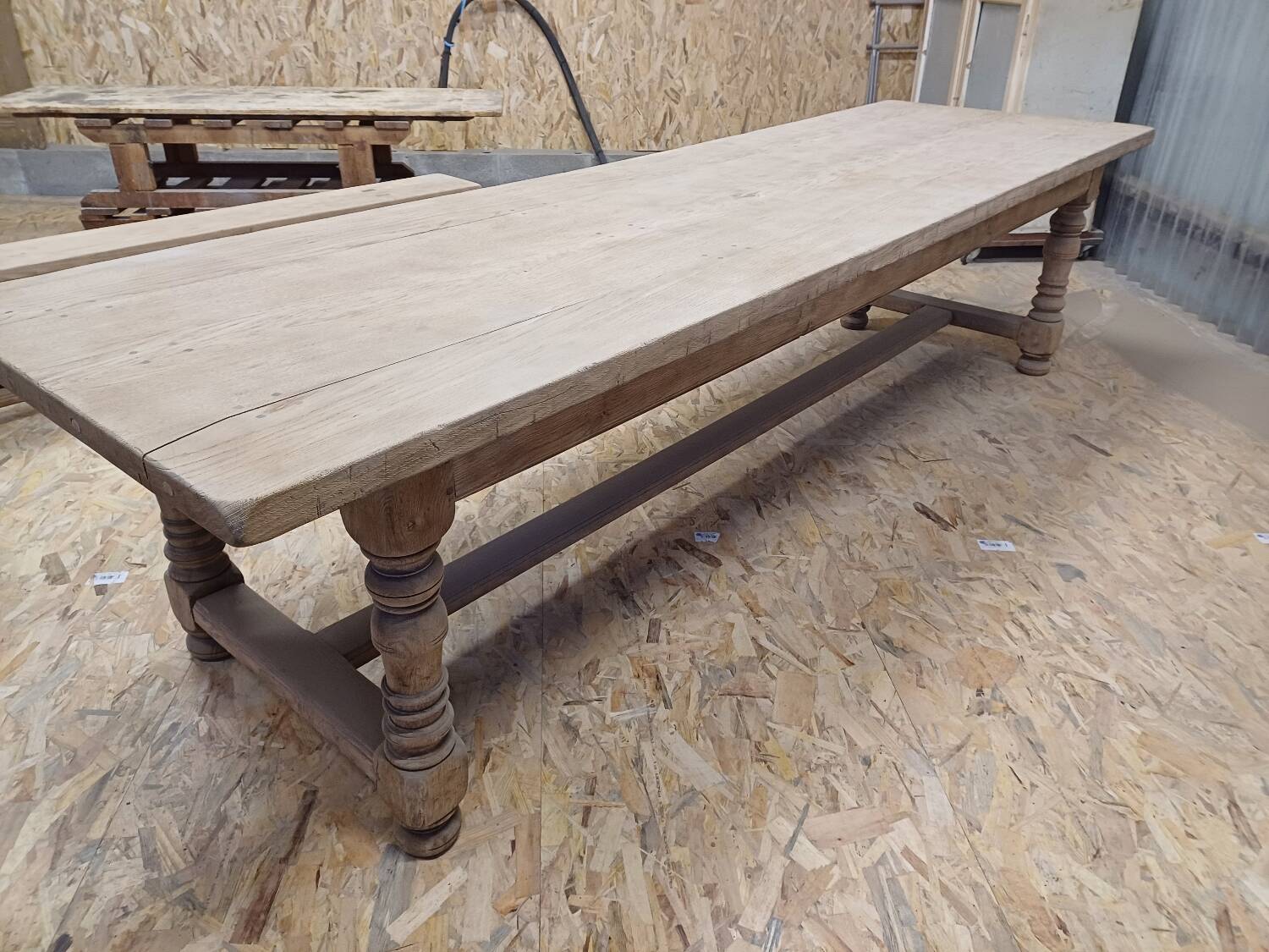 Oak farm table