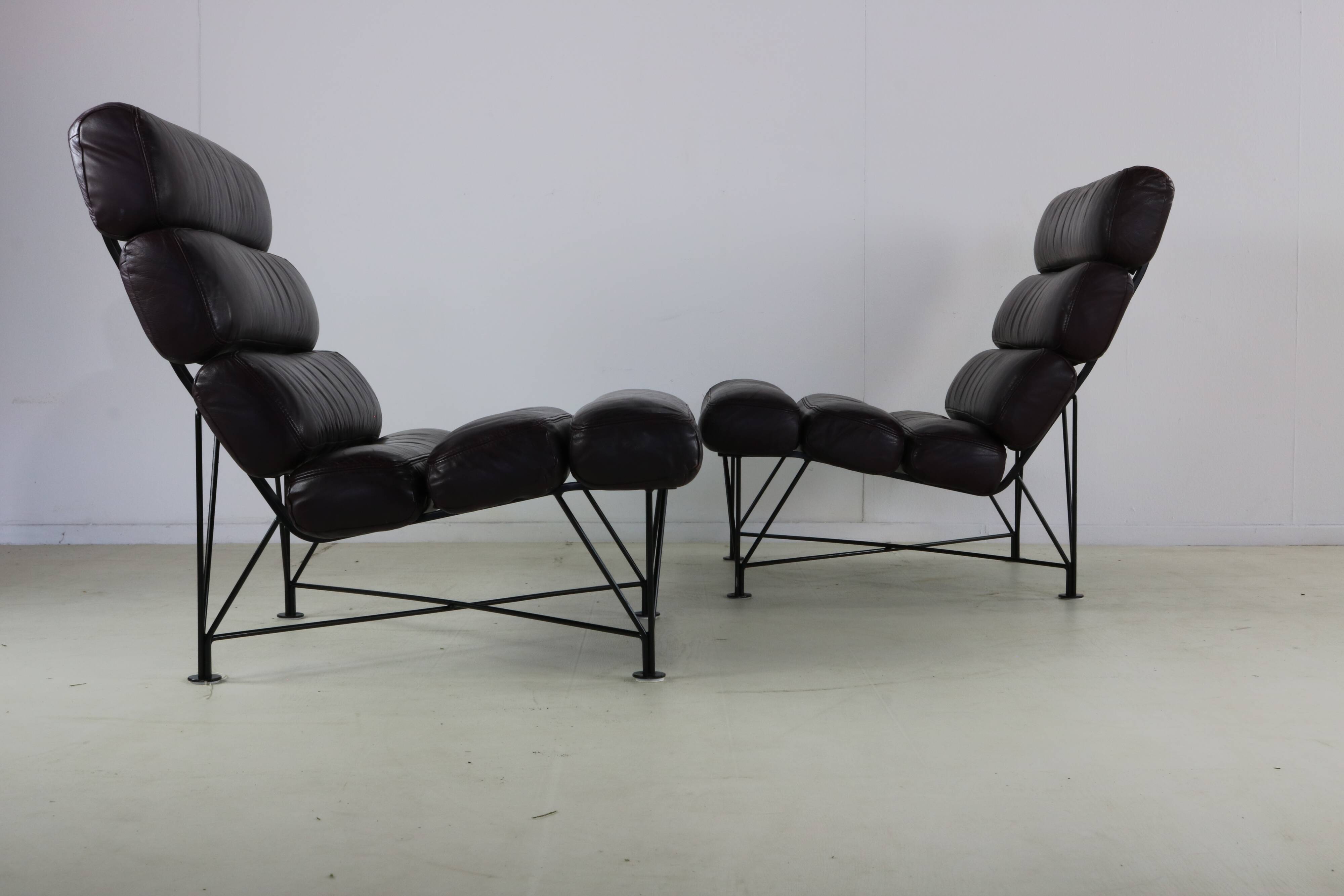 2 chauffeuses Spider par Kenneth Bergenblad pour Dux Suède