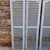 Louvered shutters