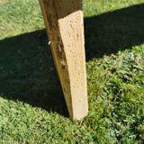 Old brutalist art bench, in natural raw oak