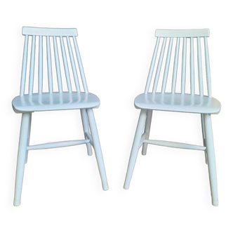 Paire de chaises scandinave style Fanett par Ilmari Tapiovaara, meuble siège vintage