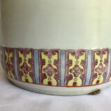 CHINA: PORCELAIN ROLL UMBRELLA DOOR WITH POLYCHROME DÉCOR