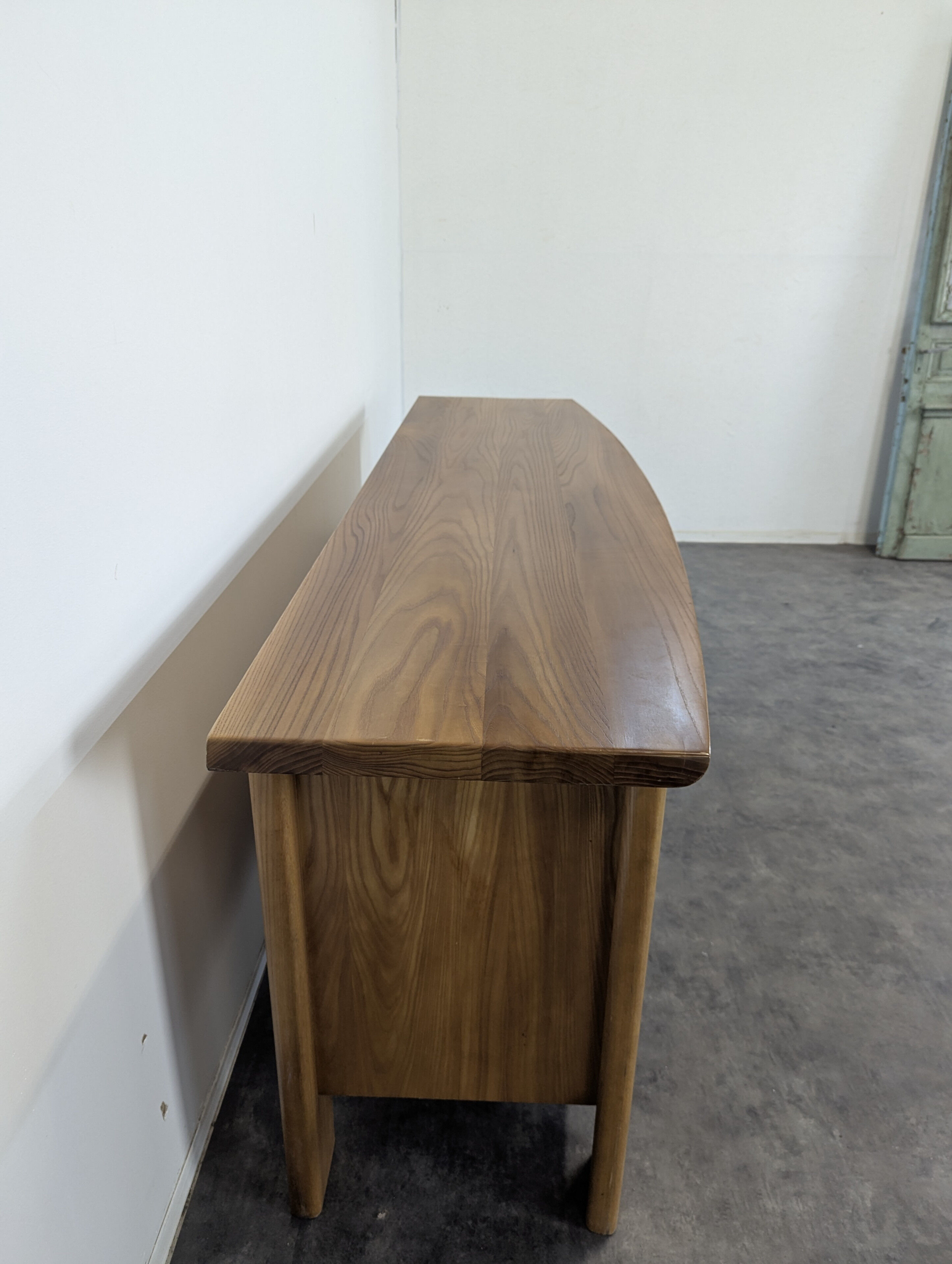 Enfilade in solid elm