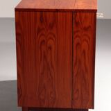 Timeless Scandinavian mini-bar with mid-century charm 1960