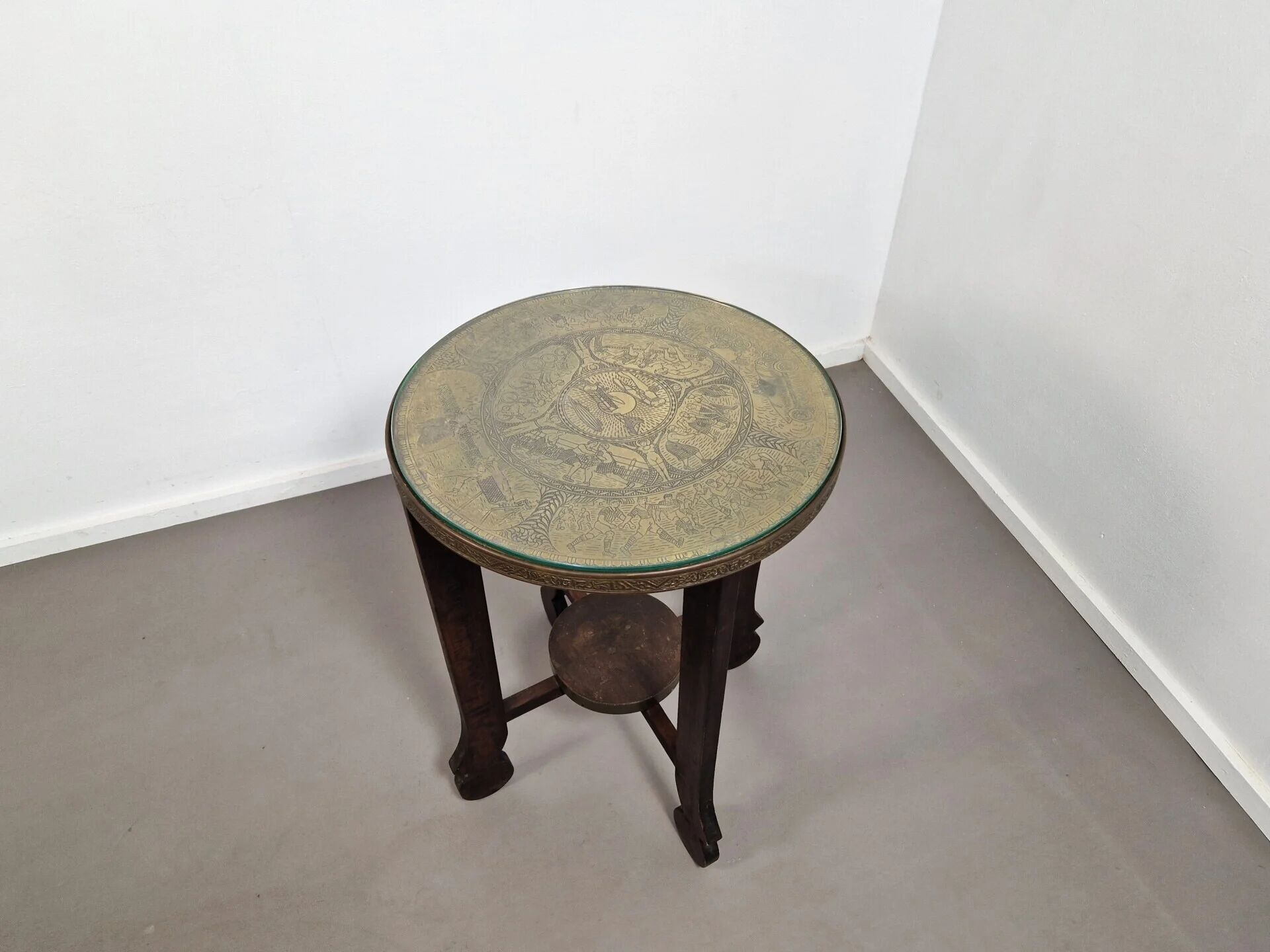 Amsterdam School Art Deco occasional table with copper top