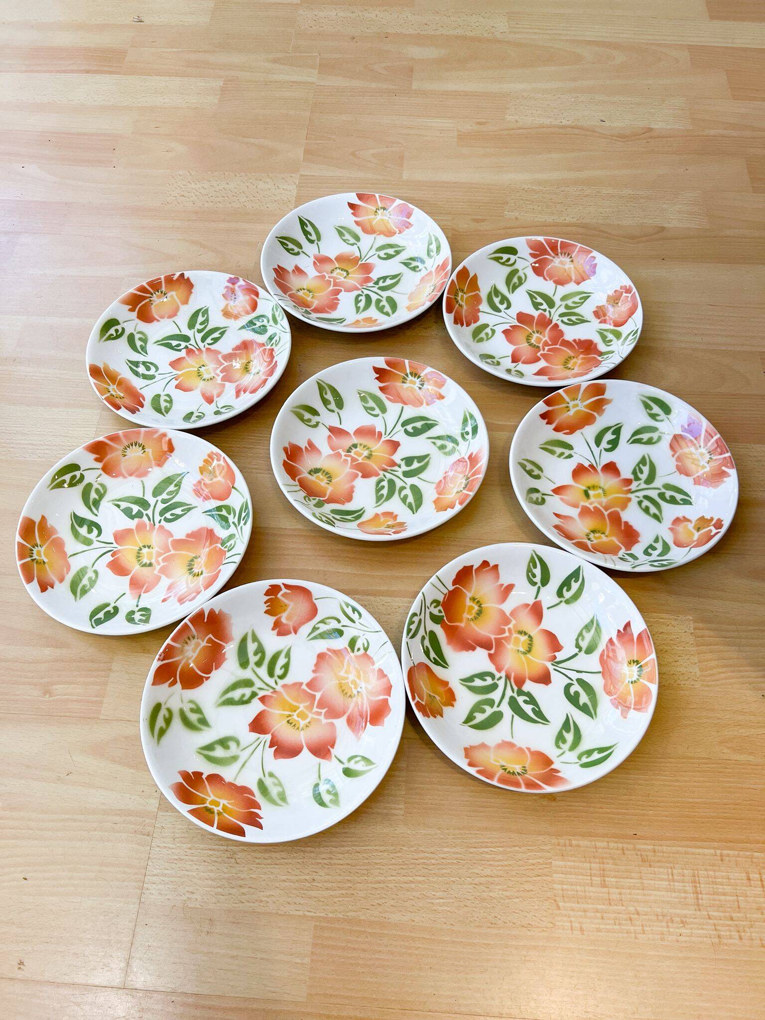 8 deep plates Moulin des Loups