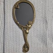 Hand mirror