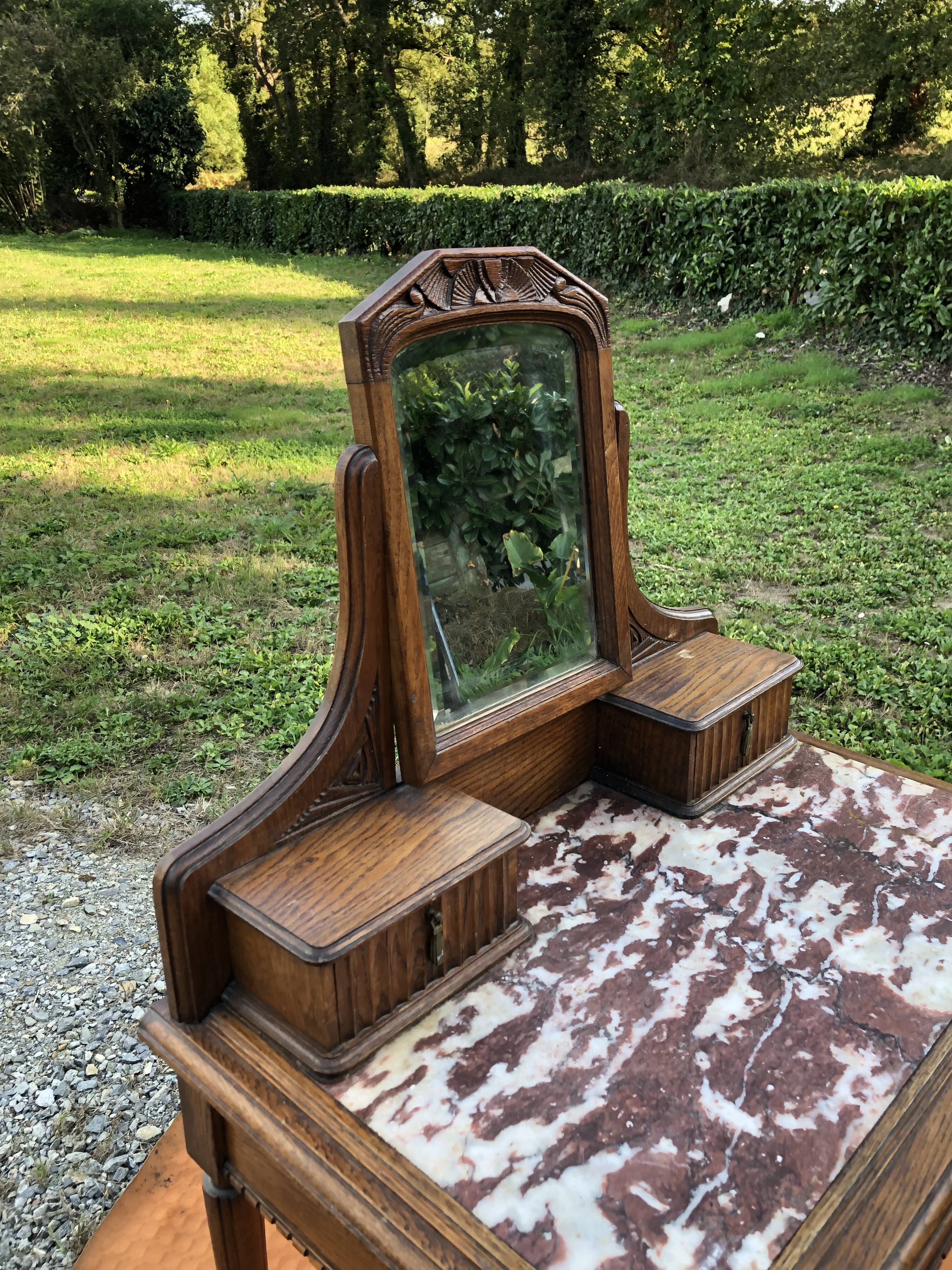 Coiffeuse vintage Rococo Art Déco en chêne massif à 3 tiroirs dessus marbre.