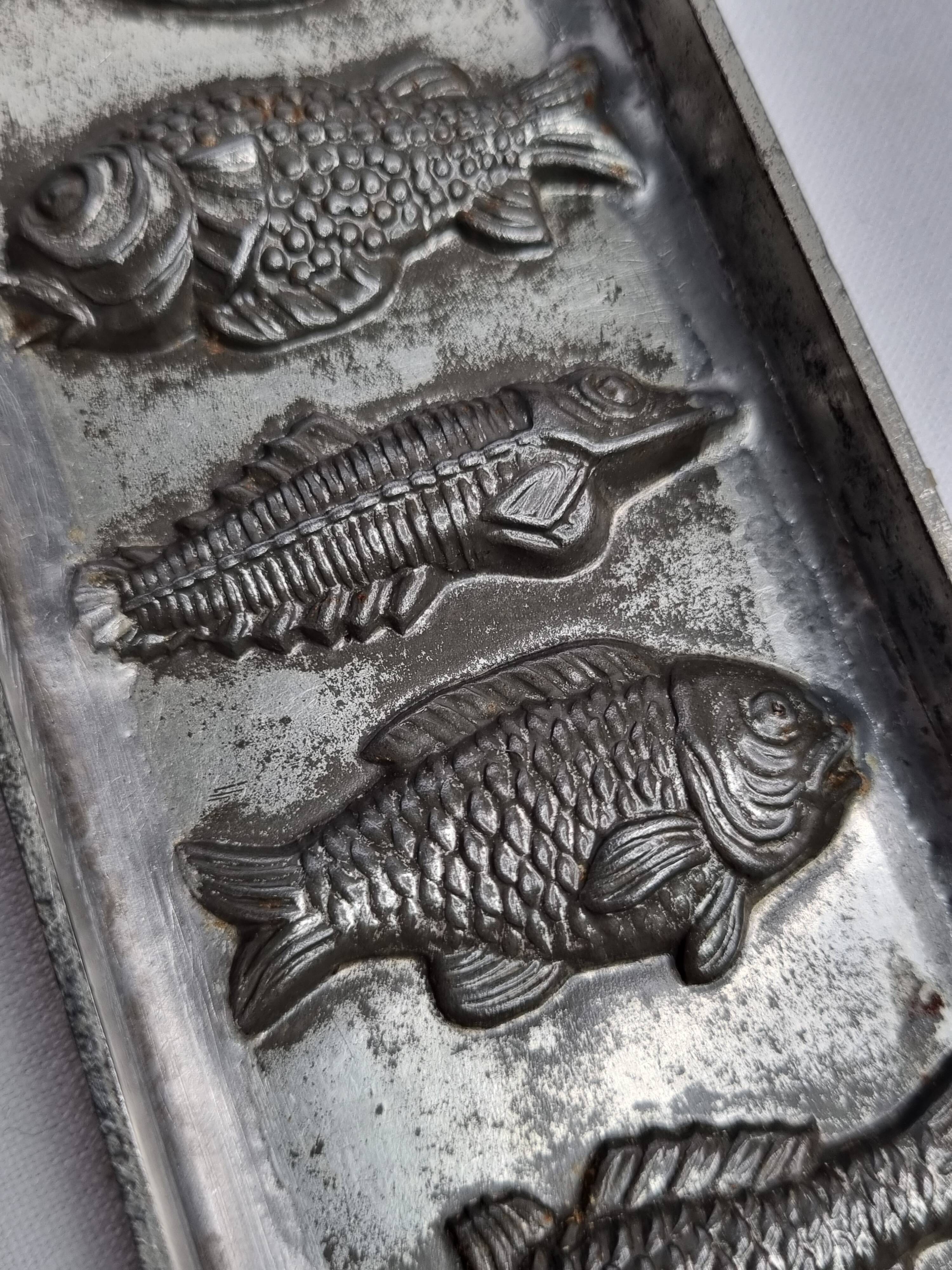 Old chocolate mold, fish shapes, 22 cm