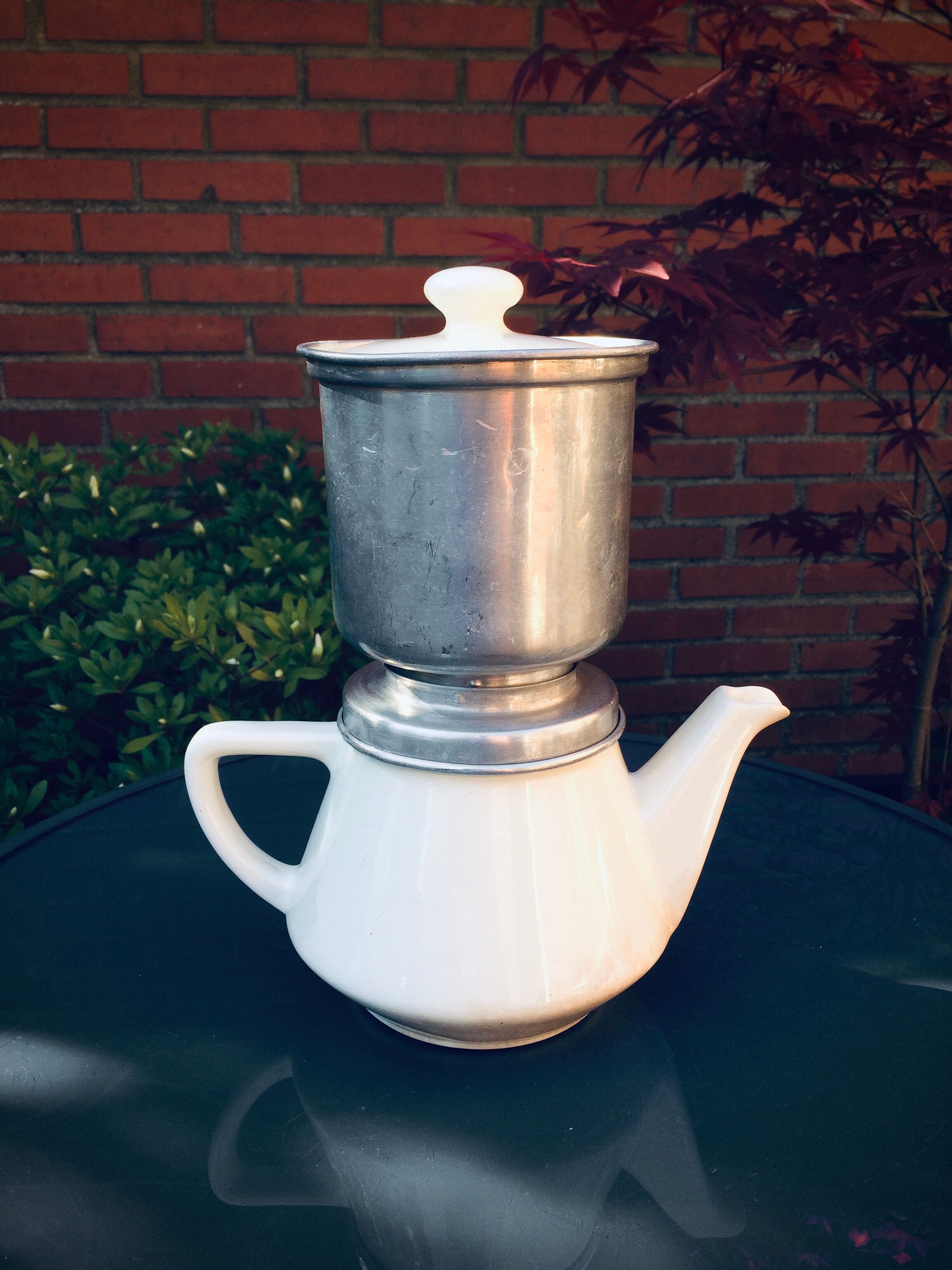 Ancienne cafetière mécanique en faïence et filtre en acier - Villeroy et Boch