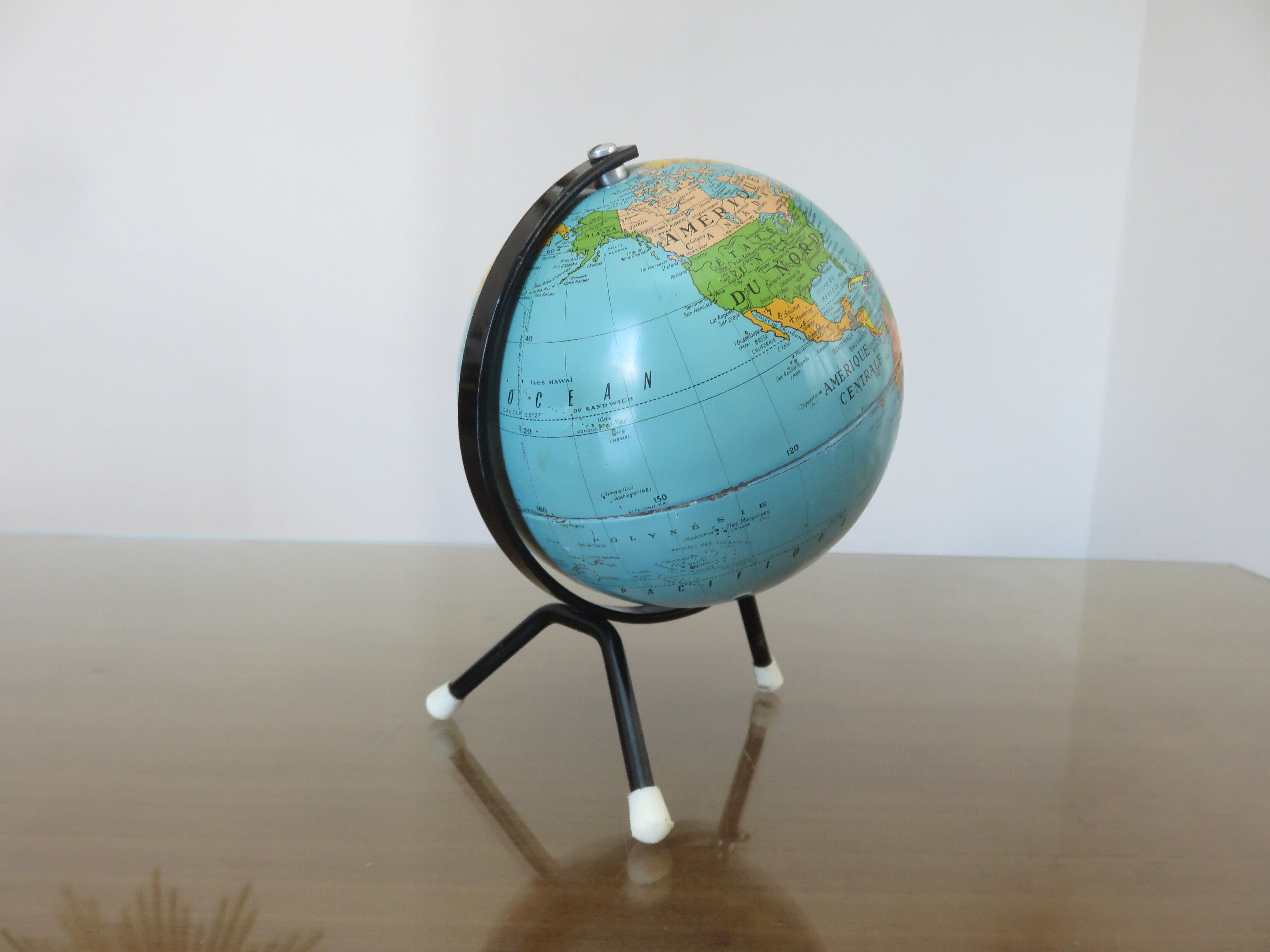 World map globe globe sheet metal tripod taride maps 60s 70s