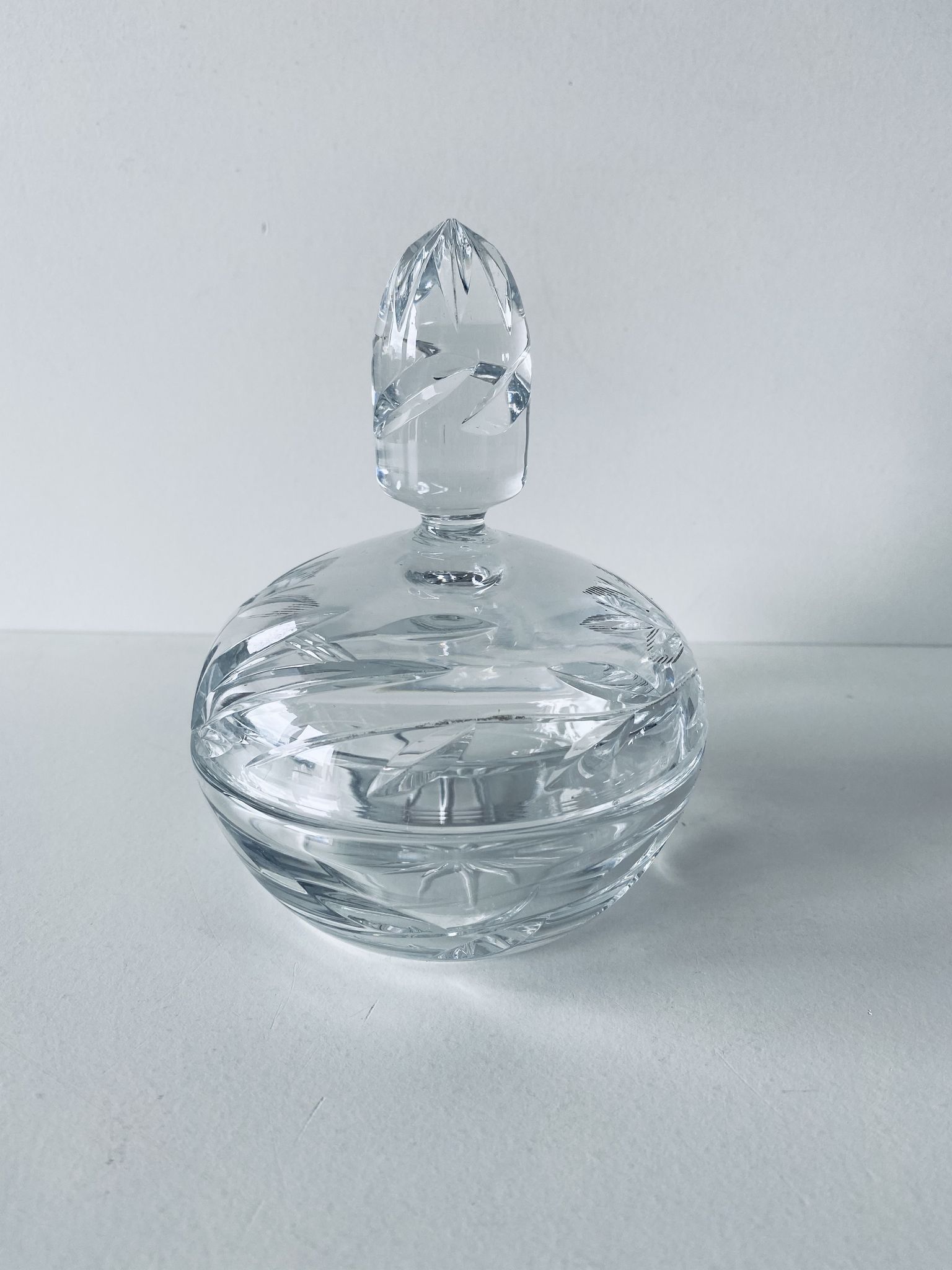 Cut crystal candy