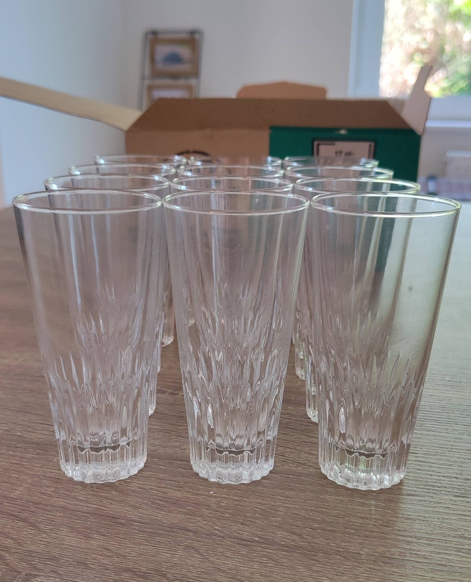12 verres Scotland d'environ 17 cl