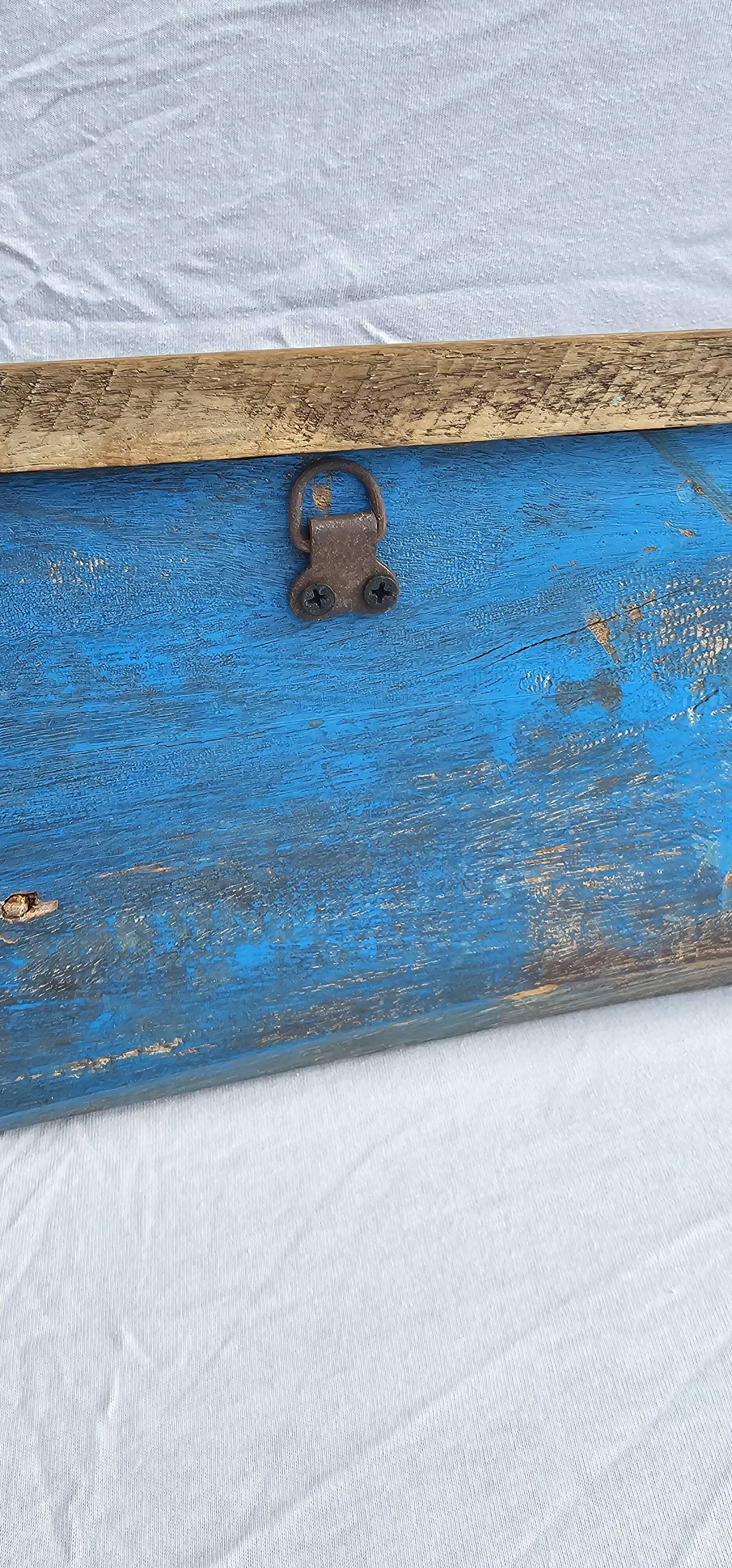 Teak coat rack with 8 double cast iron hooks