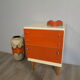 Meuble d'appoint vintage orange