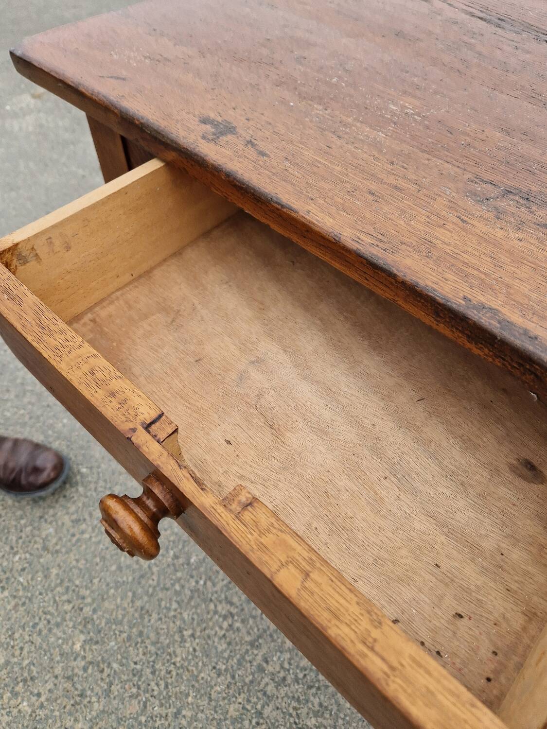 Solid farm table 1m70