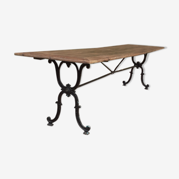 Very large bistro table 1900/1920