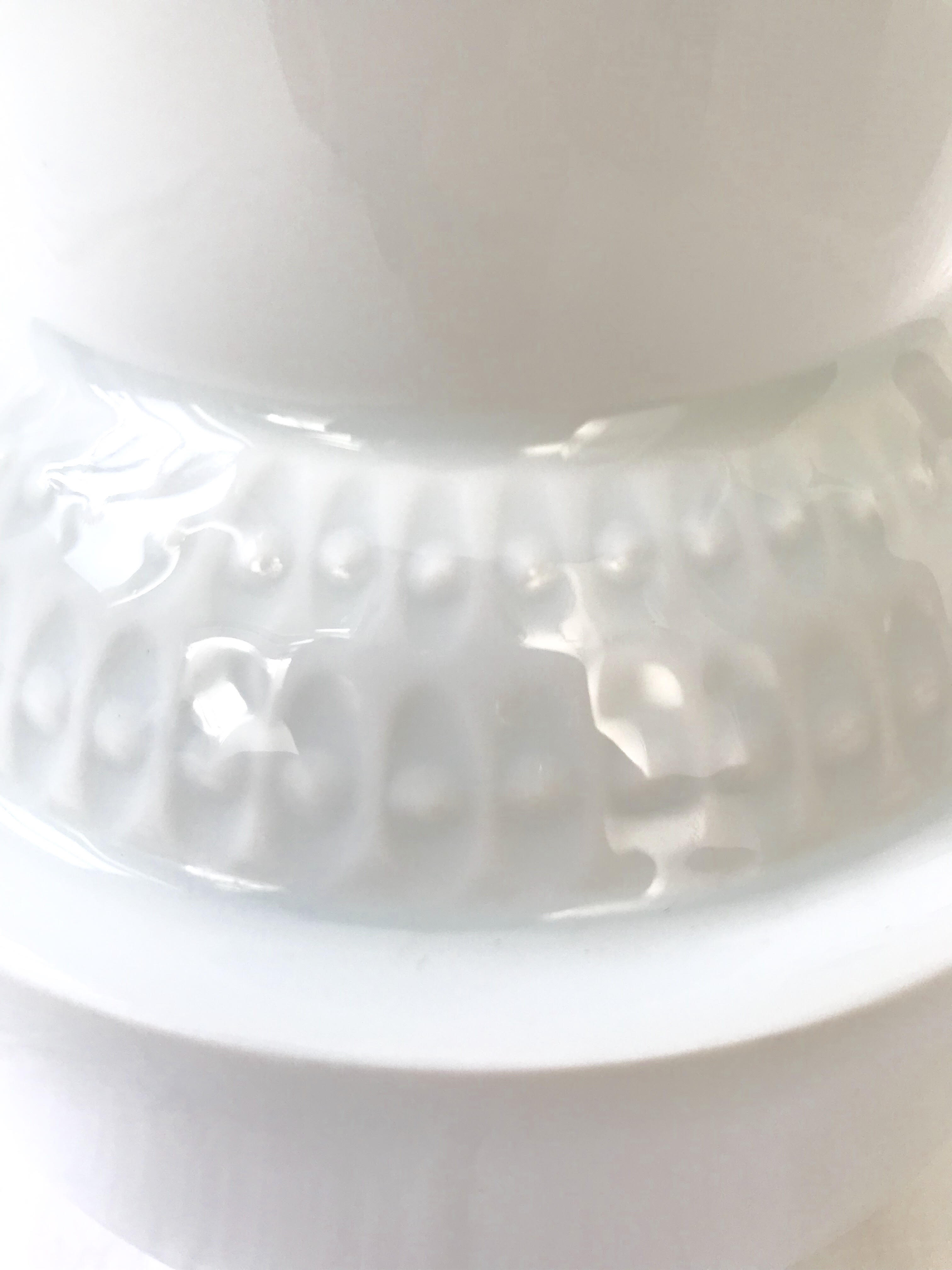 Vase en porcelaine signé B&C Bernardaud Limoges