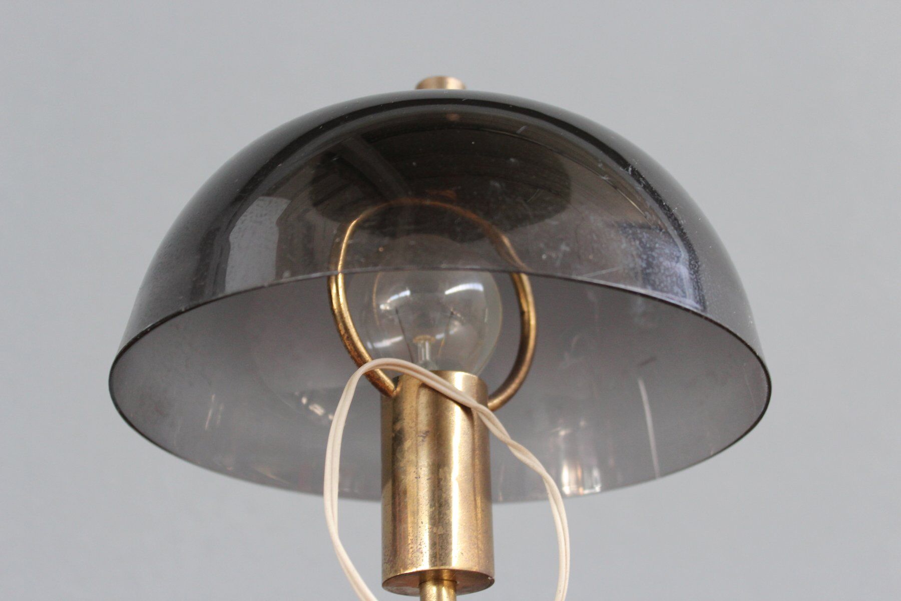 Mmid-century desk lamps in Plexiglas and brass Italy 1960s