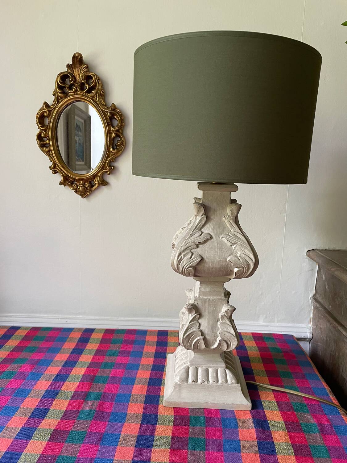 Golden rockery mirror