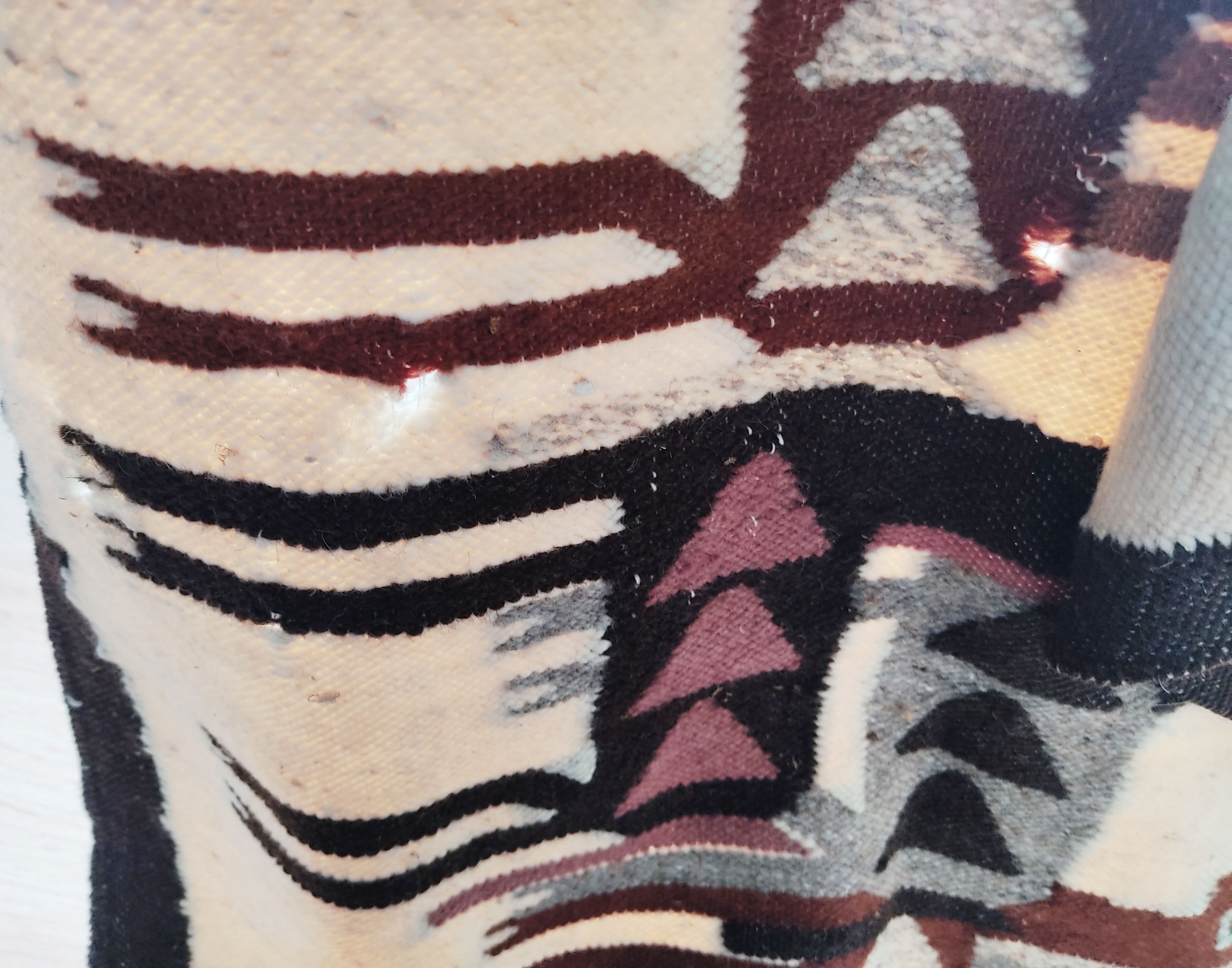 Vintage Carpet Lamas South America 66 x 111 cm