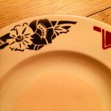 Suite 9 plates empty art deco