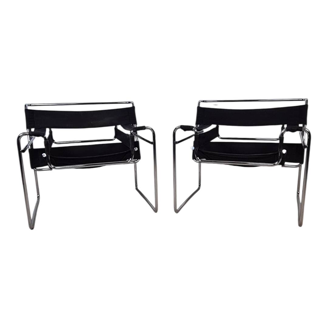 Pair of "Wassily" armchairs _ Vintage Edition