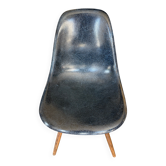 Chaises eames bleues