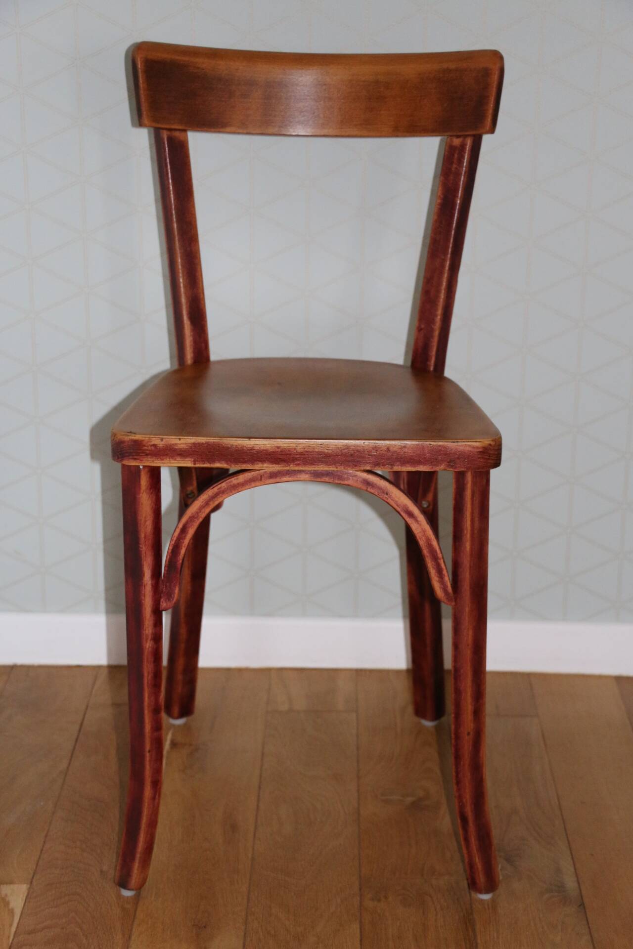 Chaise baumann n°18 hêtre foncé