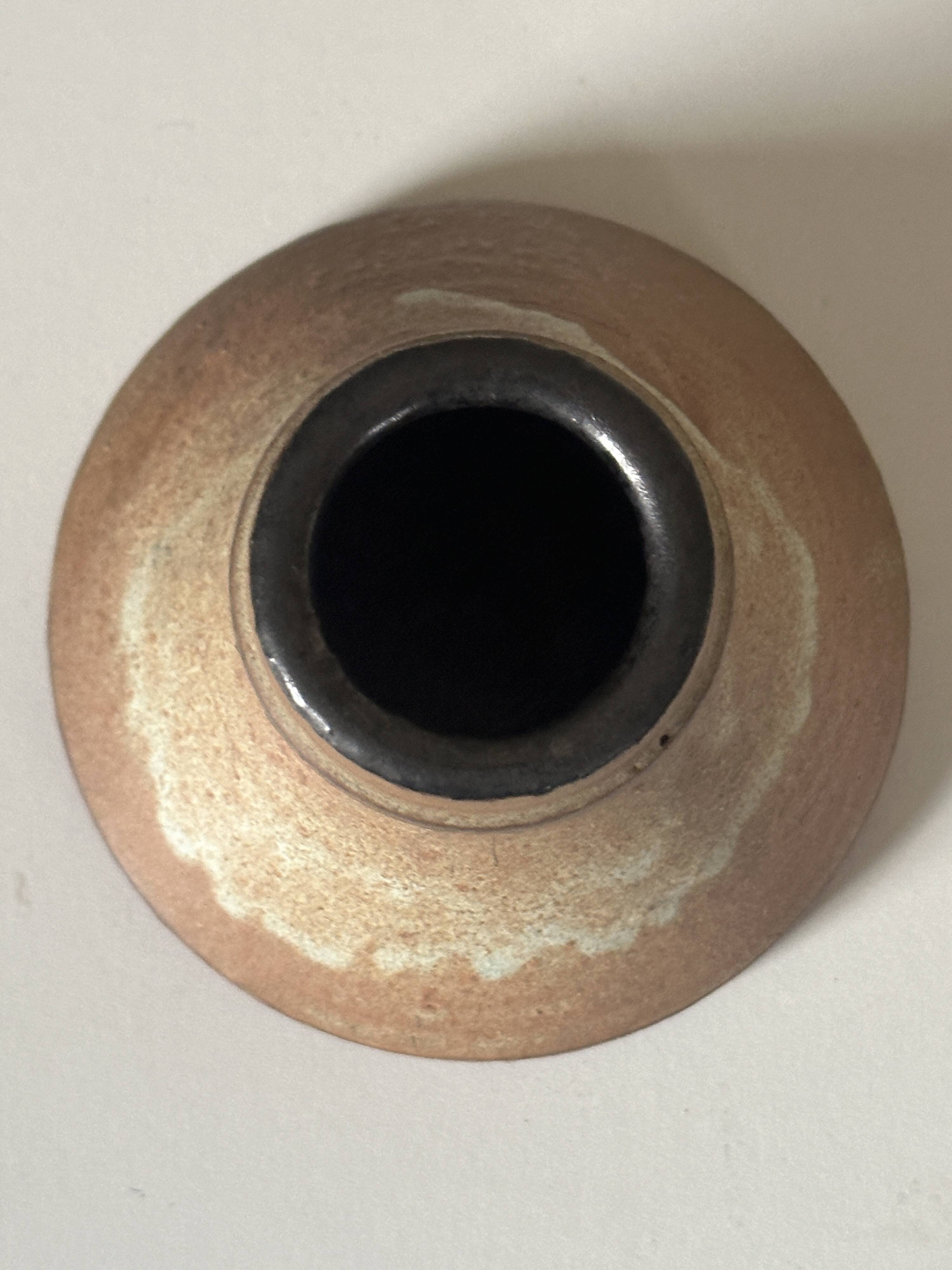 Vintage ceramic vase design from the 60s