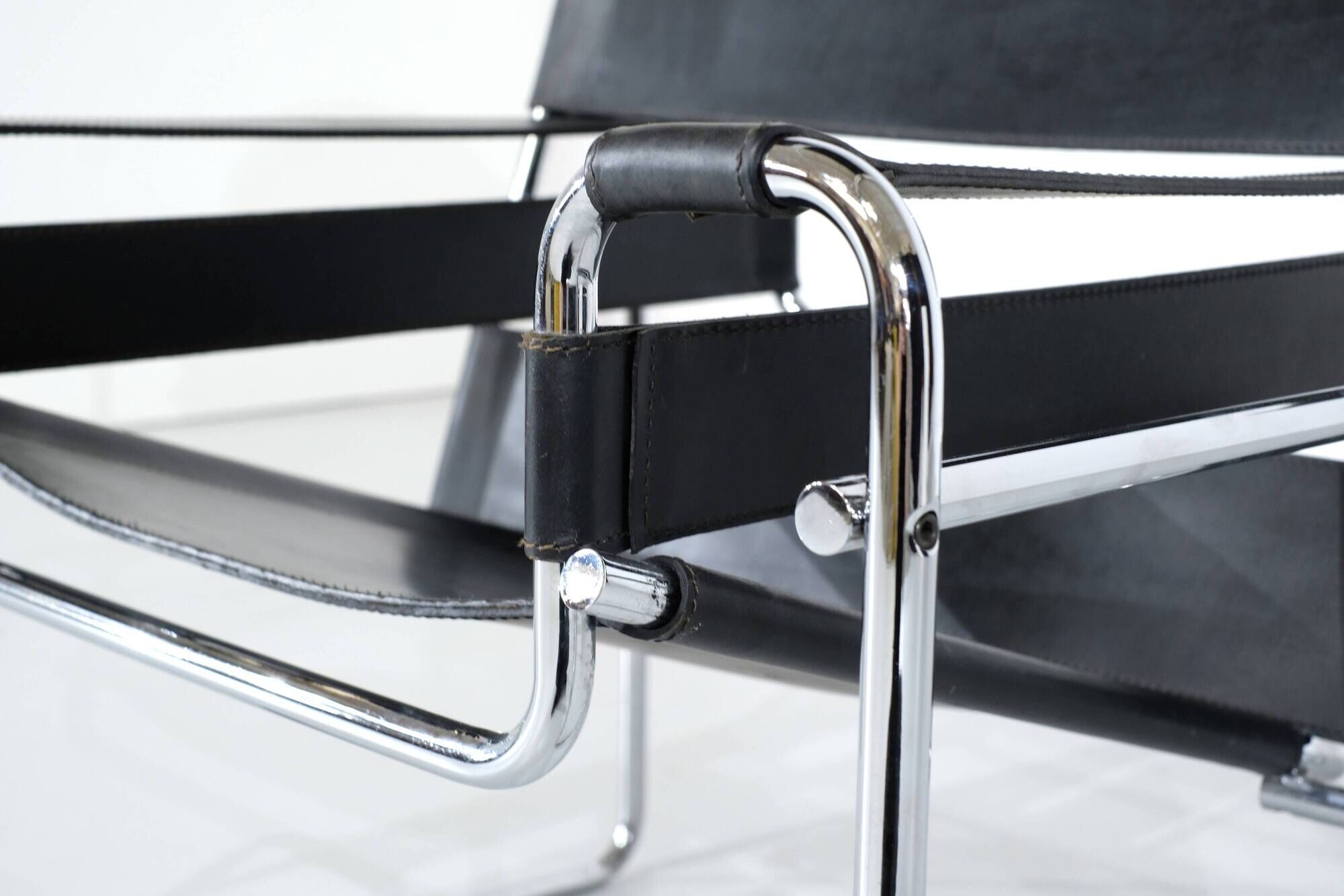 Wassily armchair by Marcel Breuer for Knoll International - 1990s