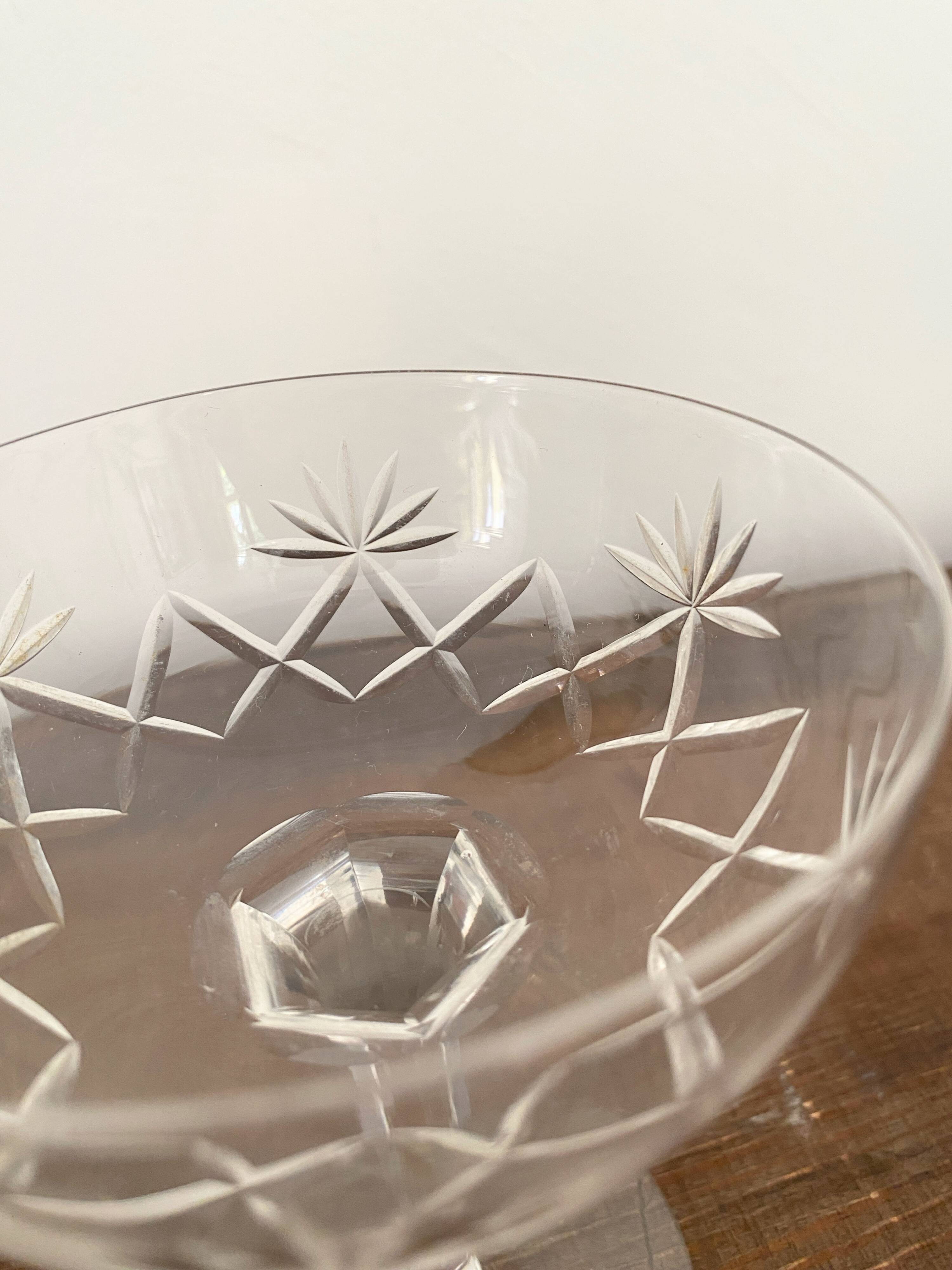 Coupes de champagne en cristal ciselé vintage 9 pièces
