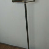 Articulated brass lamppost