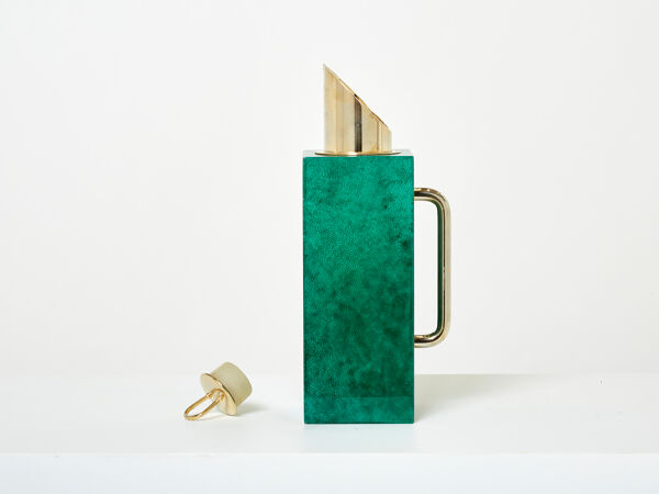 Pichet thermos en parchemin vert et laiton par Aldo Tura 1960