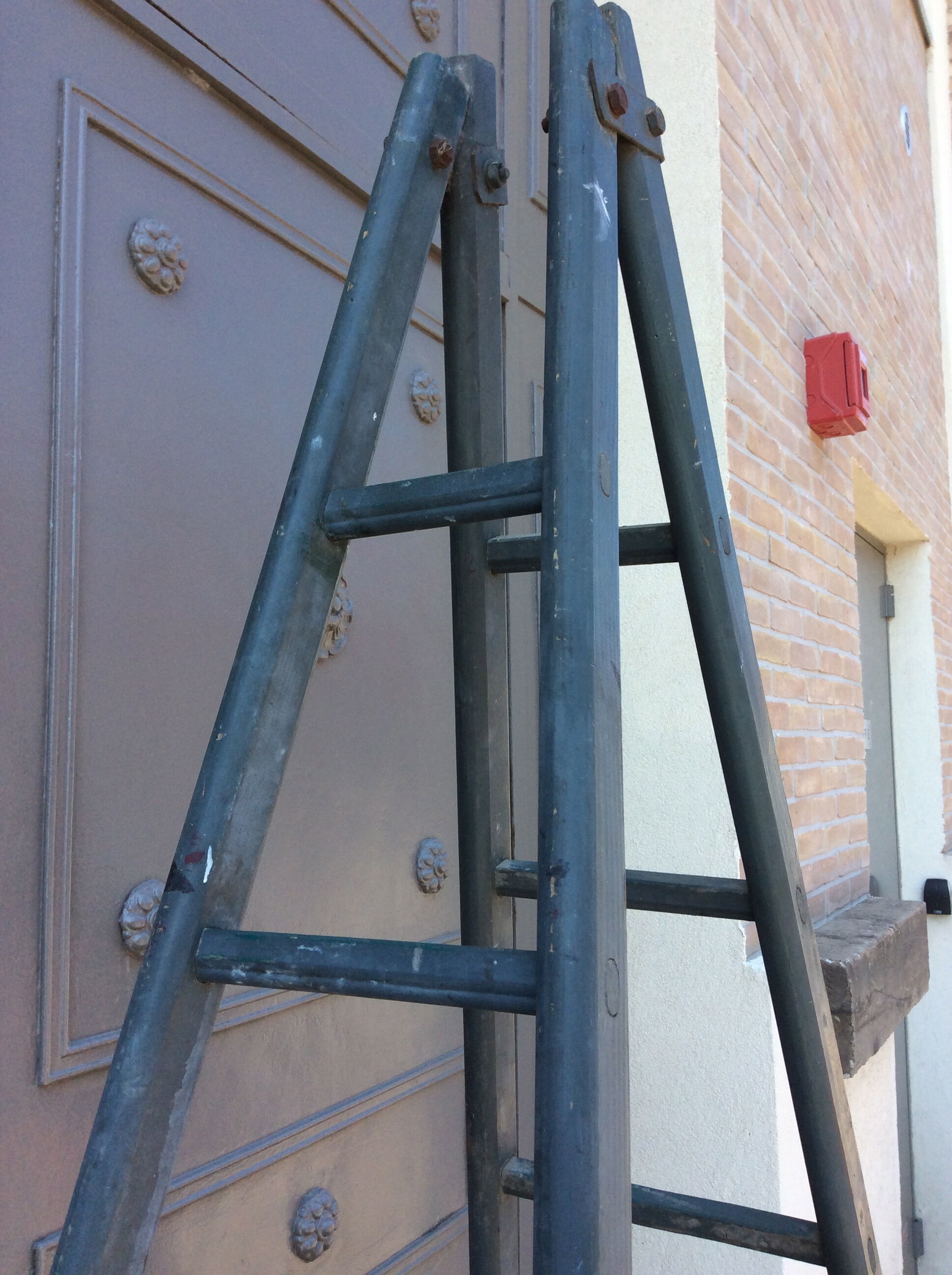 Scale vintage wood 1900