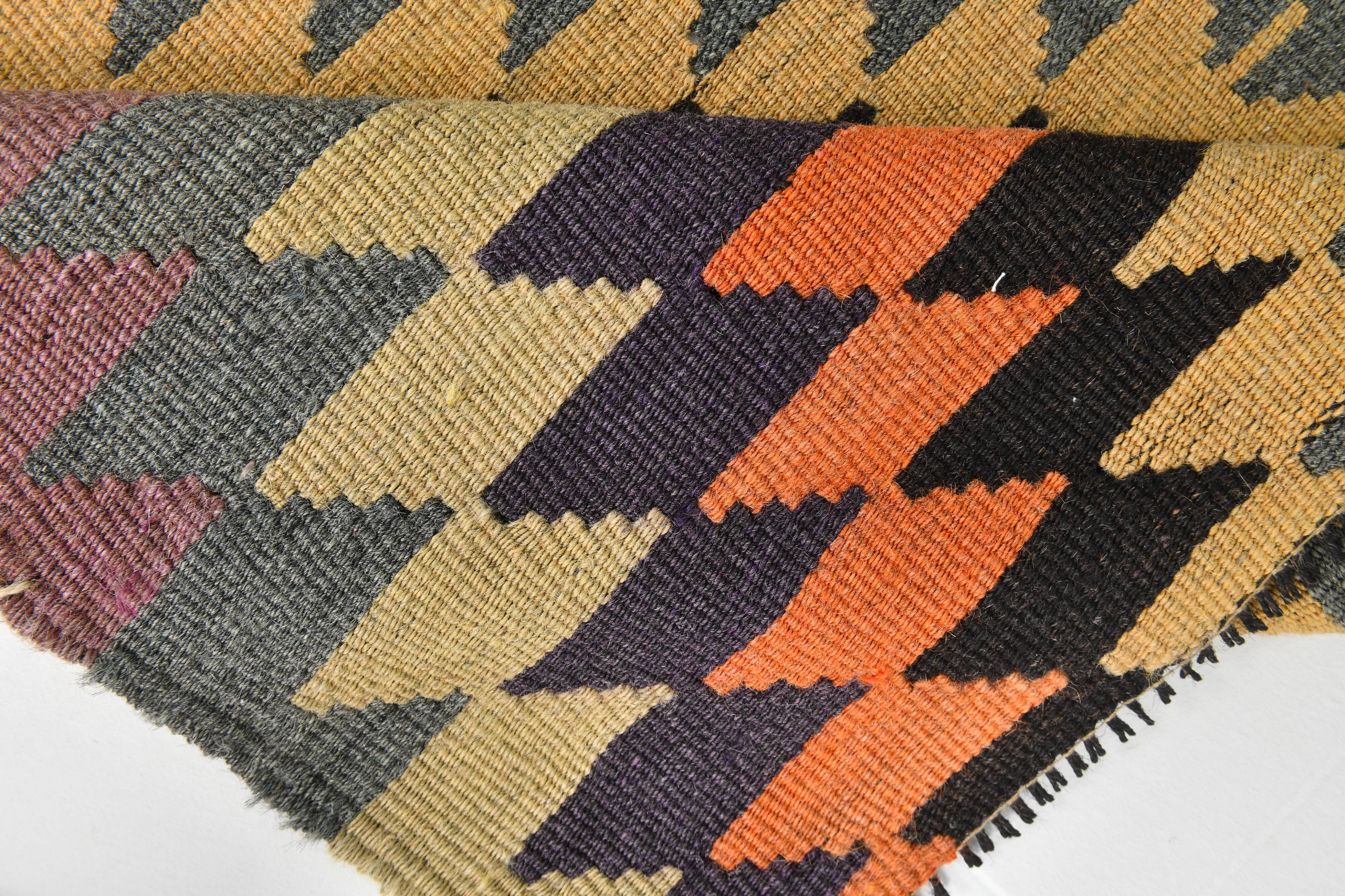 Multicolor Geometric Vintage Kilim Rug, 166x247Cm