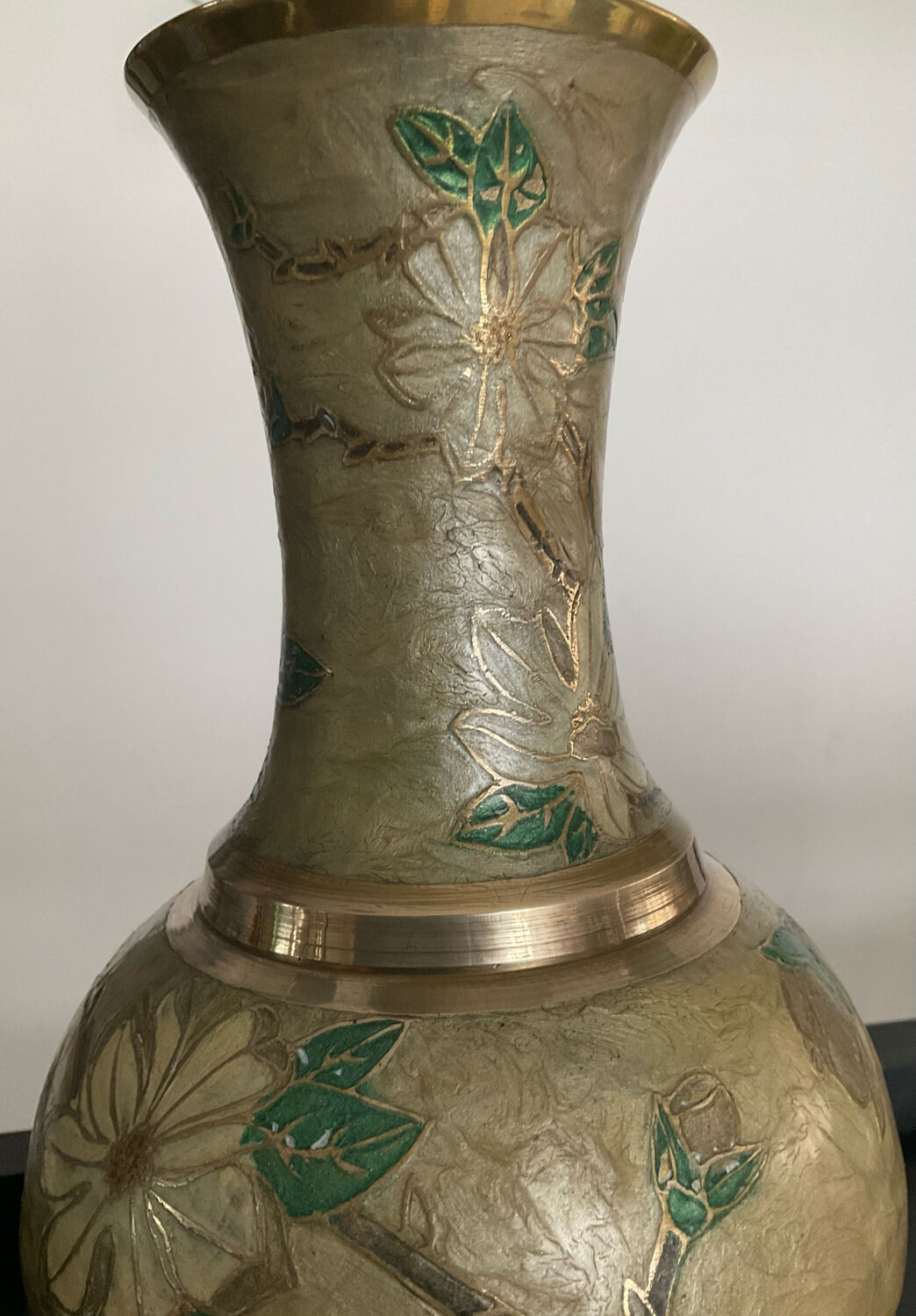 Vintage vase in solid bronze and cloisonné enamel