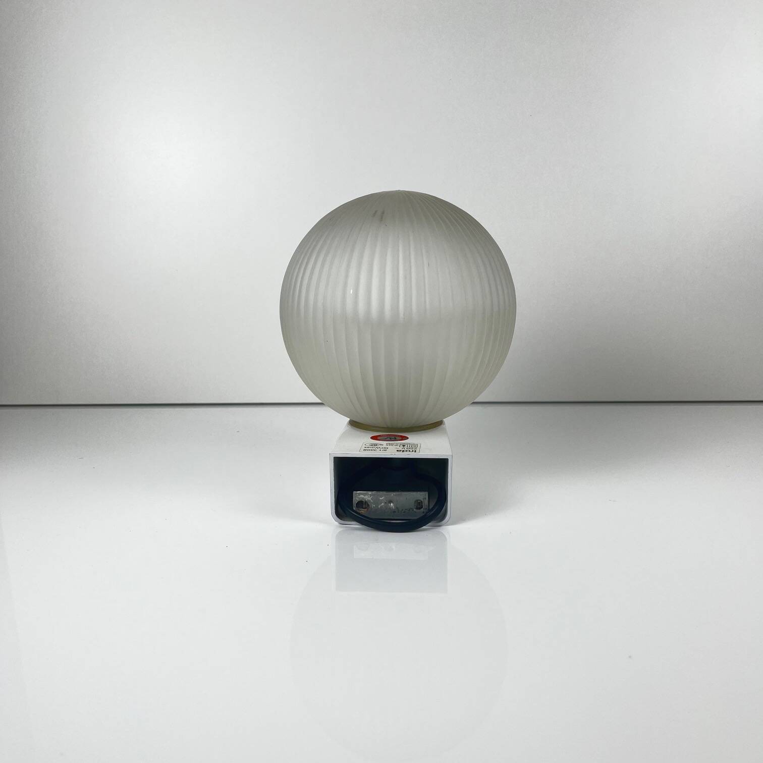 Modernist INDA wall light, white, 1970