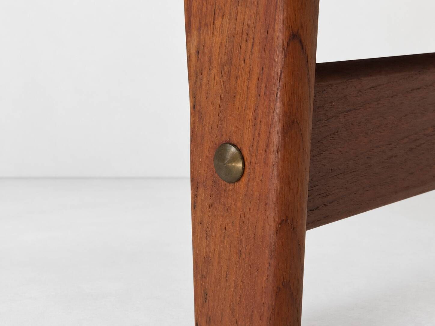 Table basse extensible en teck danois modèle PJ 56B par Grete Jalk, années 1960.