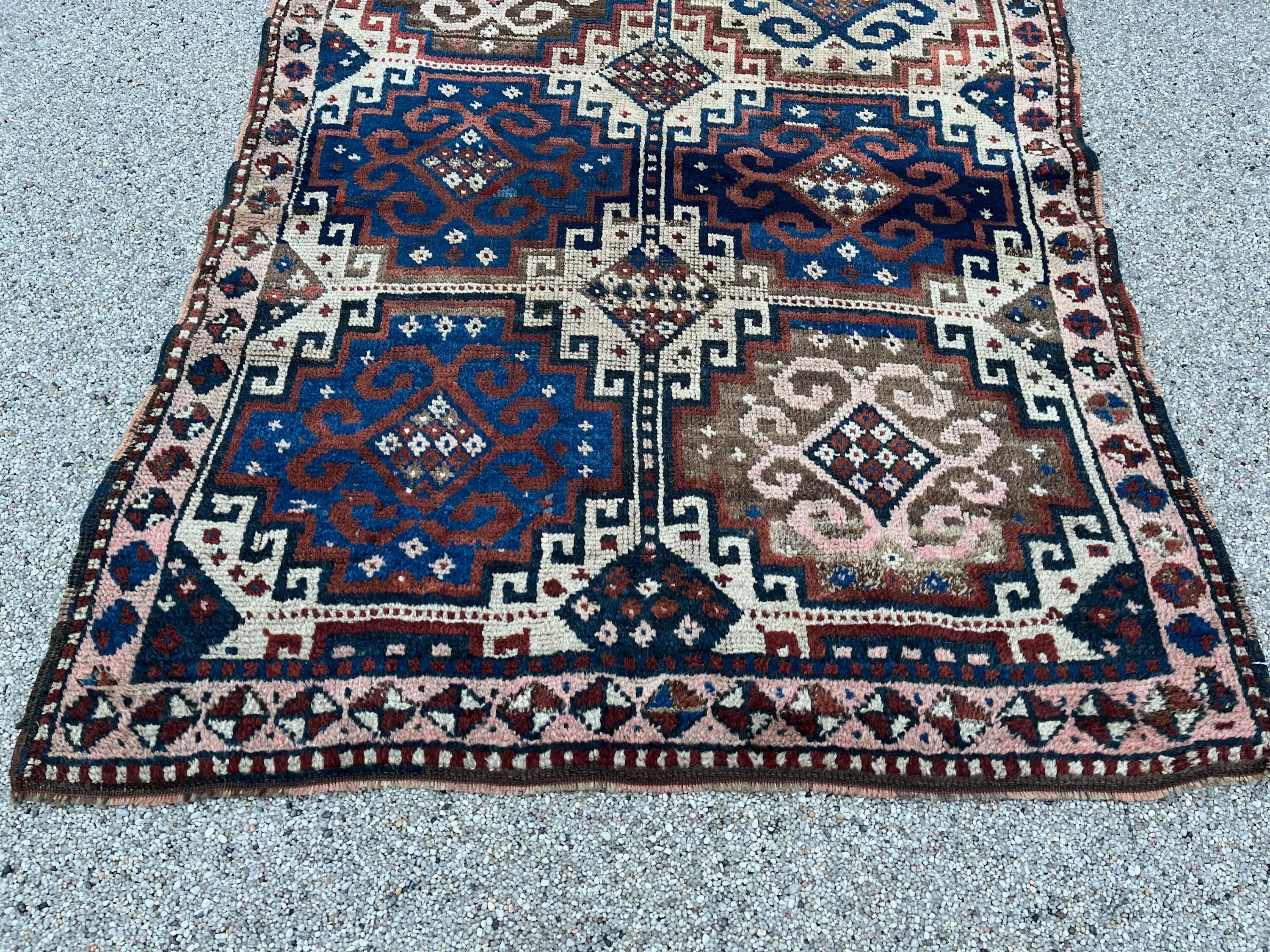 Kagizman anatolia tribal kurdish carpet