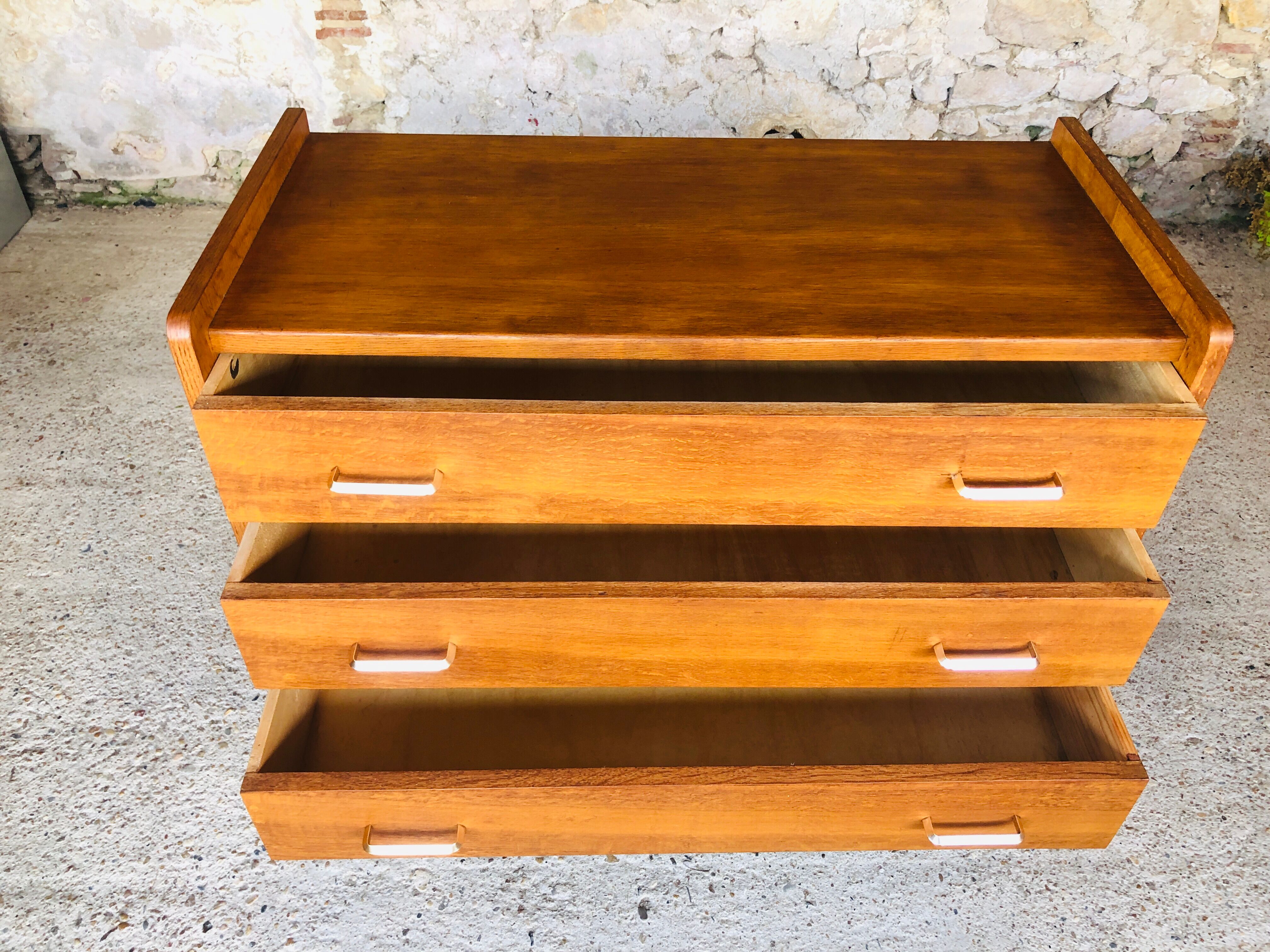 Oak chest of drawers, Scandinavian style, circa 60