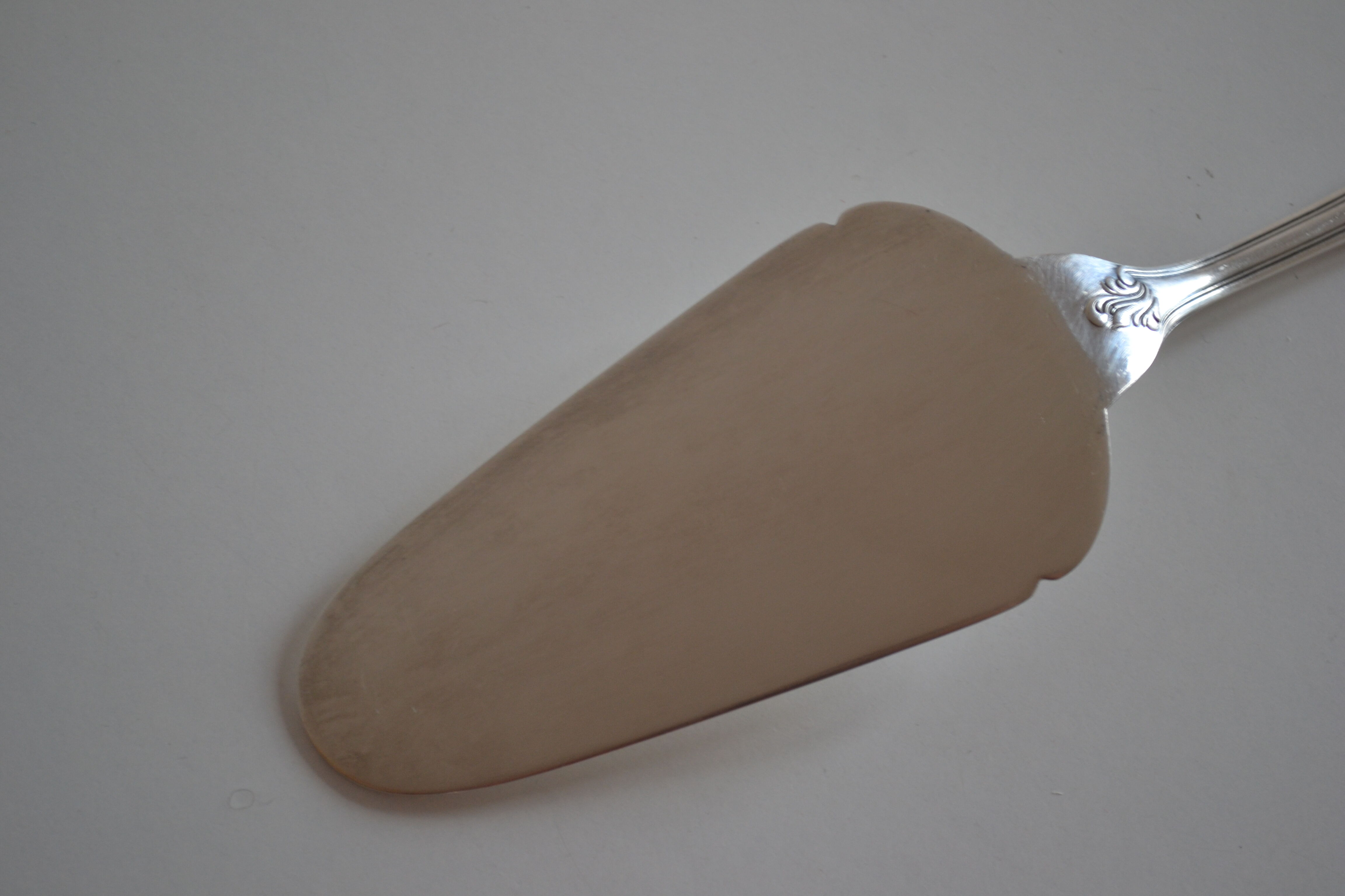 Metal pie shovel argente orfevre frionnet francois louis xv