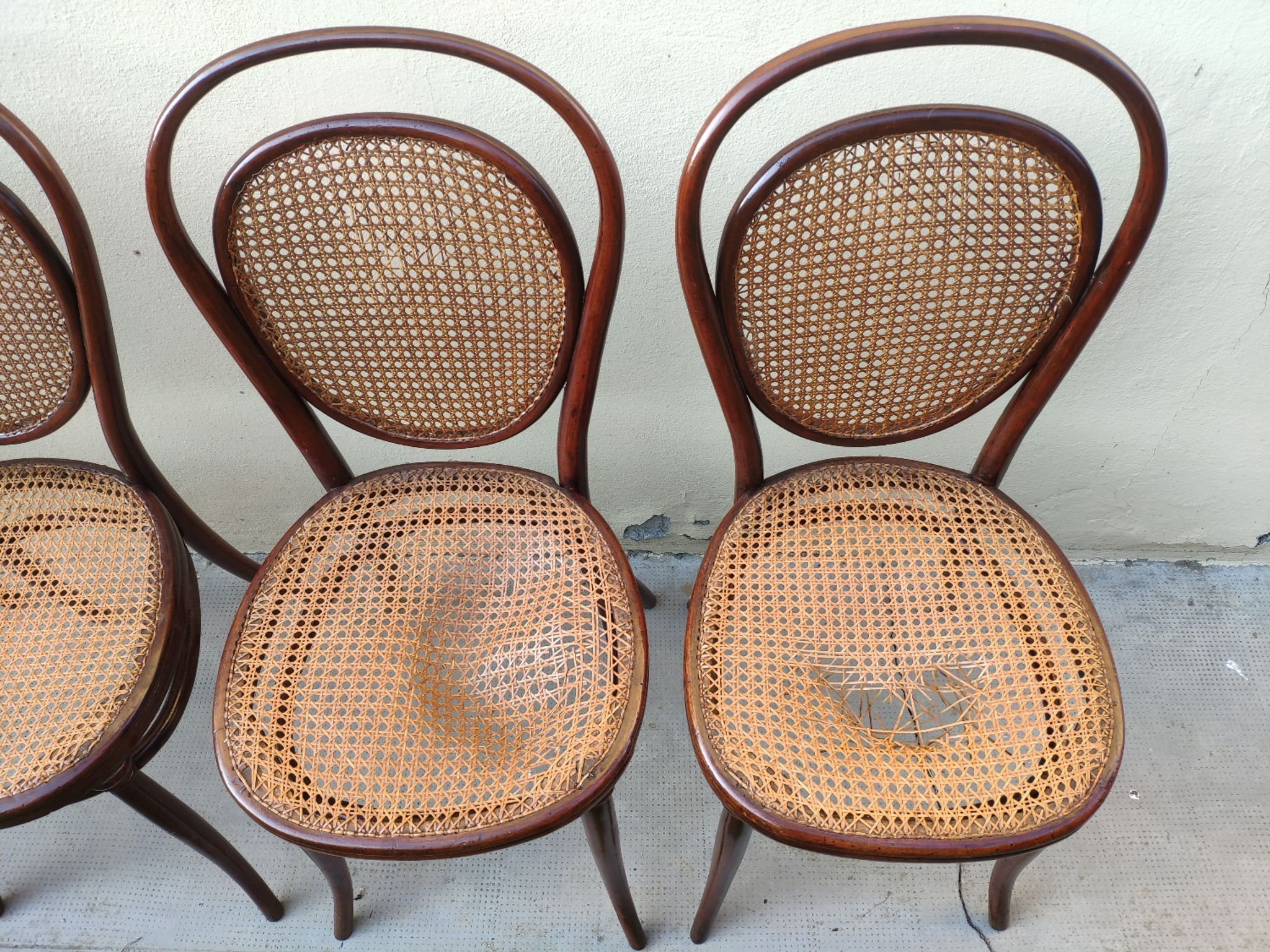Set of 4 Thonet chairs nr 7 from 1865 ca
