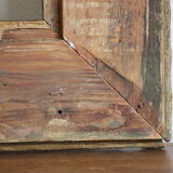 Gilded wooden and stucco frame