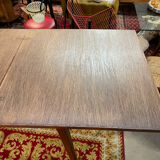 Vintage square portfolio table ep 50/60